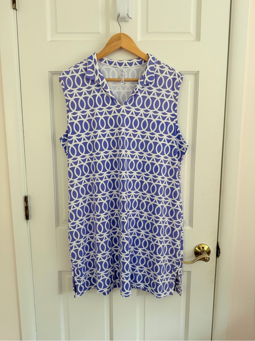 Lulu-B Periwinkle and White Sleeveless V-Neck Geo Ring Dress